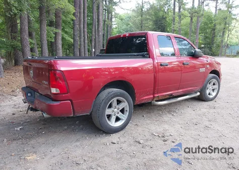 2013 Ram 1500 Express z USA, uszkodzony, nr VIN 1C6RR7FT7DS528398